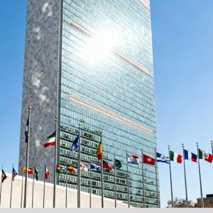 加拿大总理卡尼赴纽约推介加拿大，强调拥有世界所需